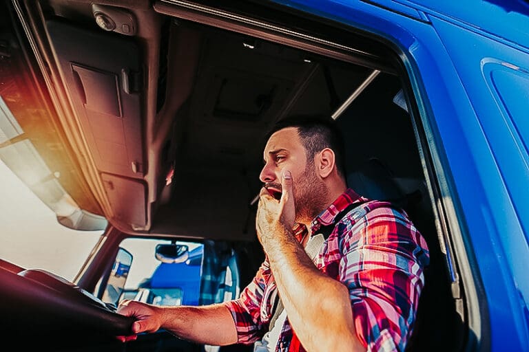 Fatigued Large Truck Driver Driving FSMR Regulations